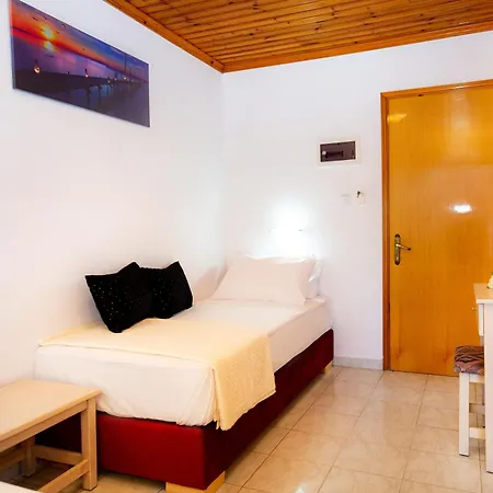 Kalogeraki Apartmán *