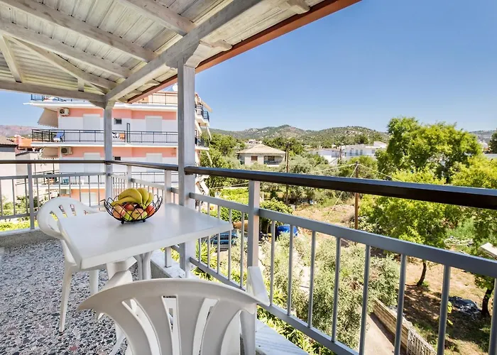 Kalogeraki Studios * Potos