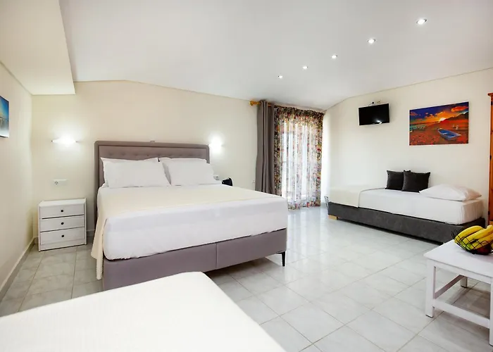 Kalogeraki Studios Potos